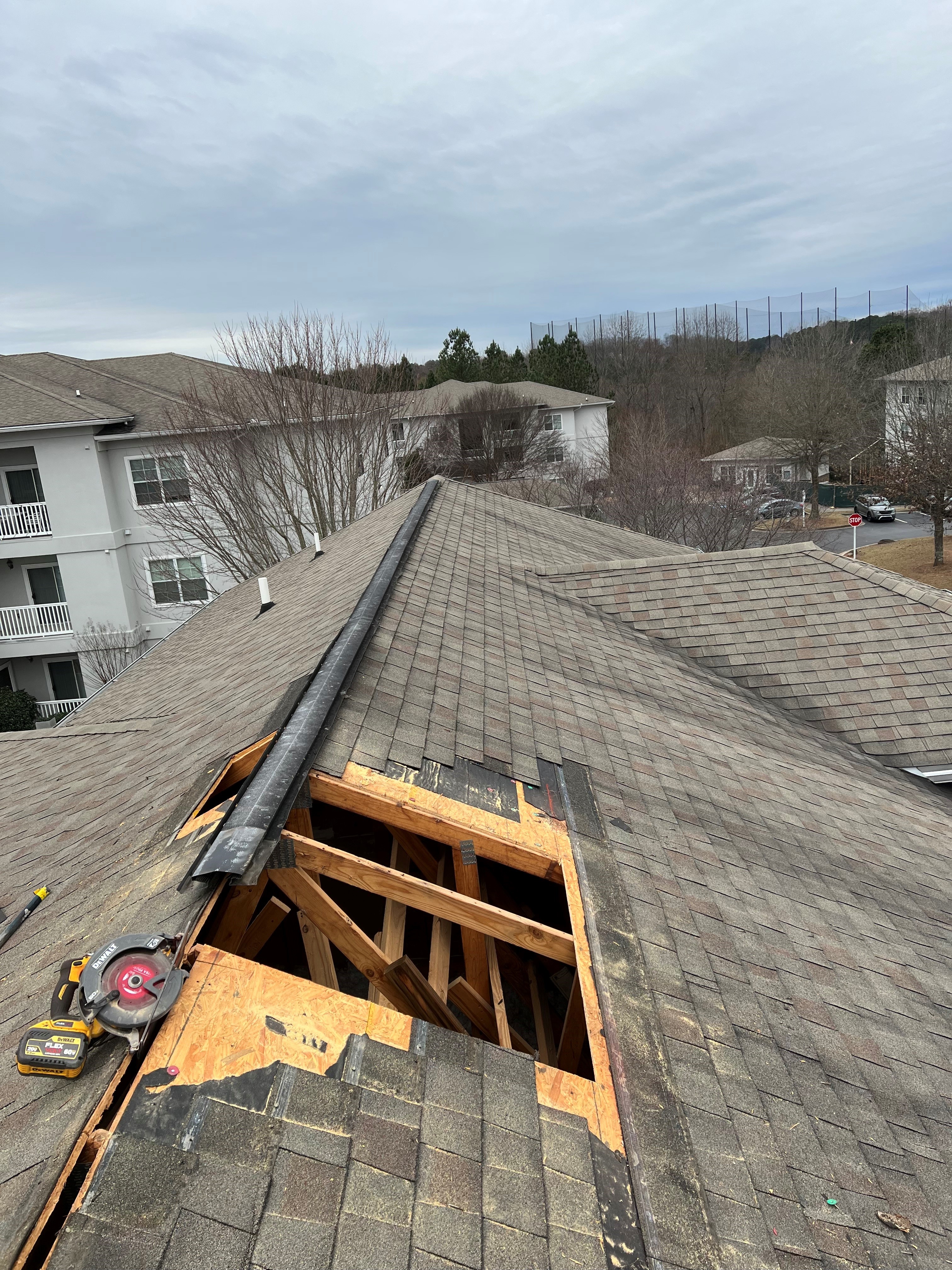 Roof Repair - Duluth Georgia